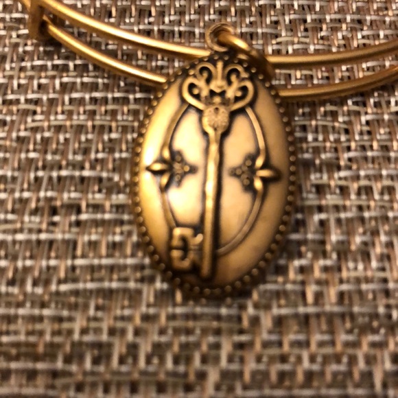 Alex and Ani Key To Life Charm Bracelet🔑💛 - Picture 2 of 3